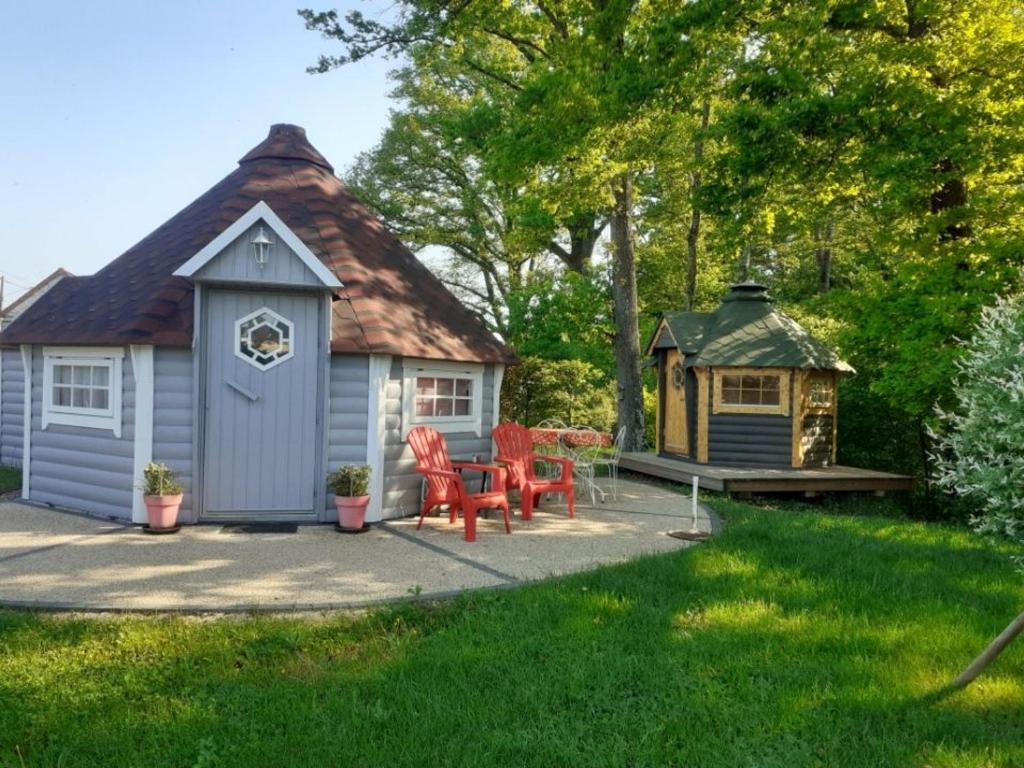 Taman di luar Kota rouge climatisé, séjour nature pour deux près de la Saône - FR-1-583-394