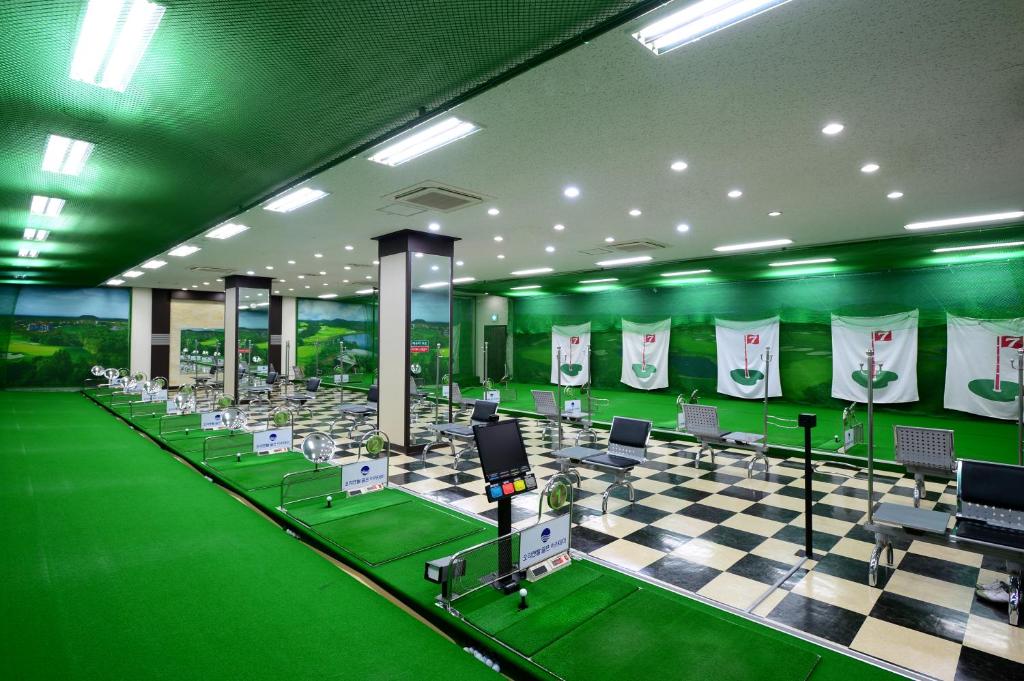 Fitness centrum a/nebo fitness zařízení v ubytování Jeju Oriental Hotel & Casino