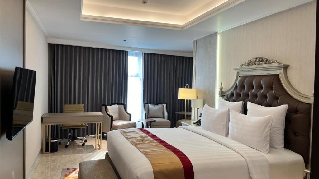 Grand Travello Hotel Bekasi - Chambre Lit King-Size