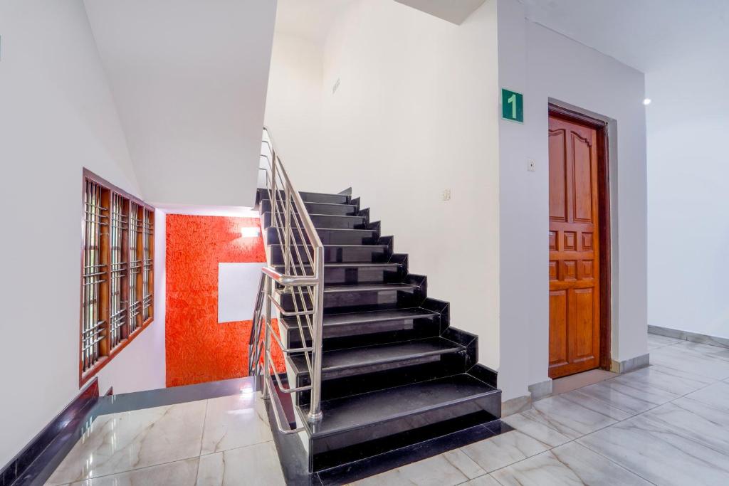 Fotografie z fotogalerie ubytování Super Townhouse City Center Ernakulam v destinaci Ernakulam