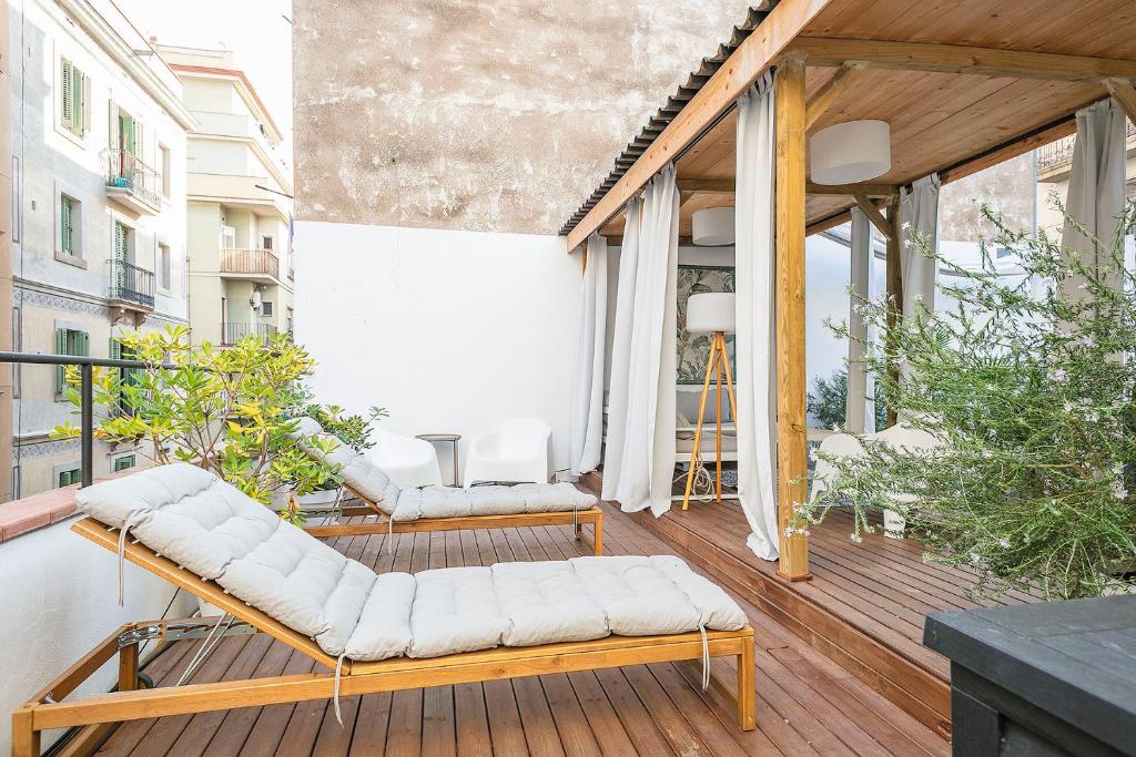 A balcony or terrace at Penthouse with Rooftop apartment in the Barceloneta - Barcelona