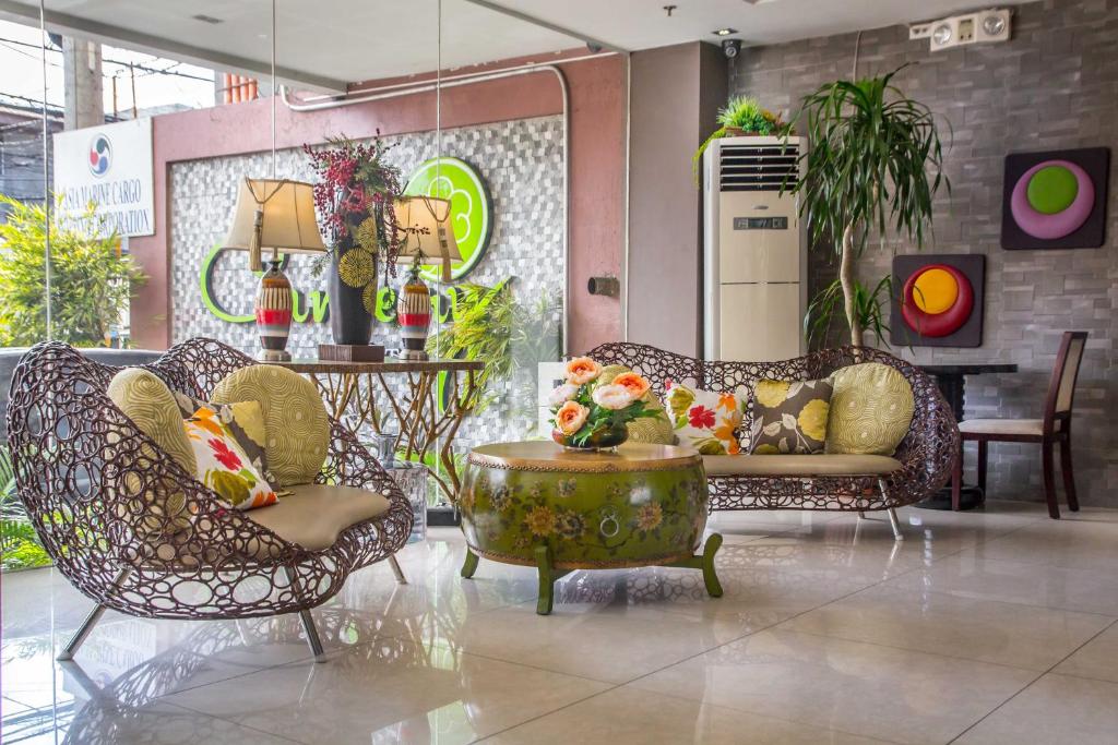 Posezení v ubytování Canberry Hotel