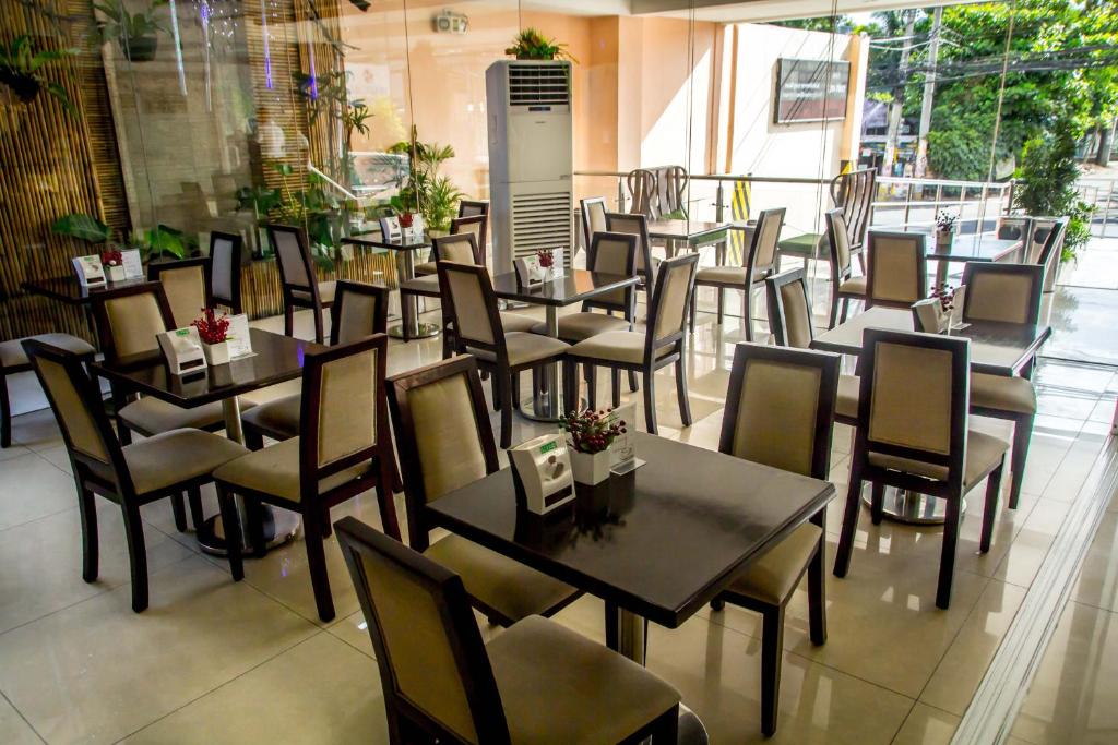 Restaurace v ubytování Canberry Hotel