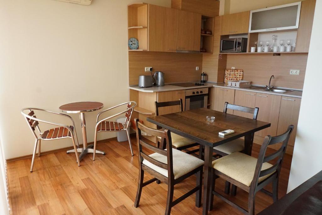 Oasis Beach Apartments Kamchia - Apartamento De Lujo De Una Habitación