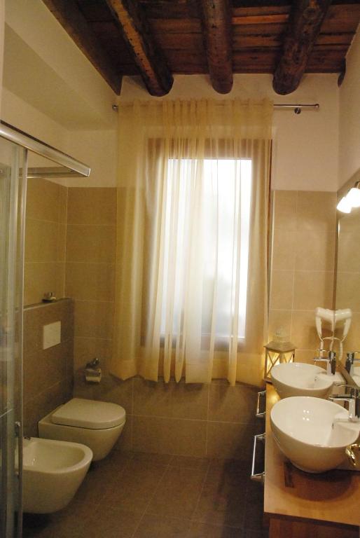 Wallace Luxury Home - 13