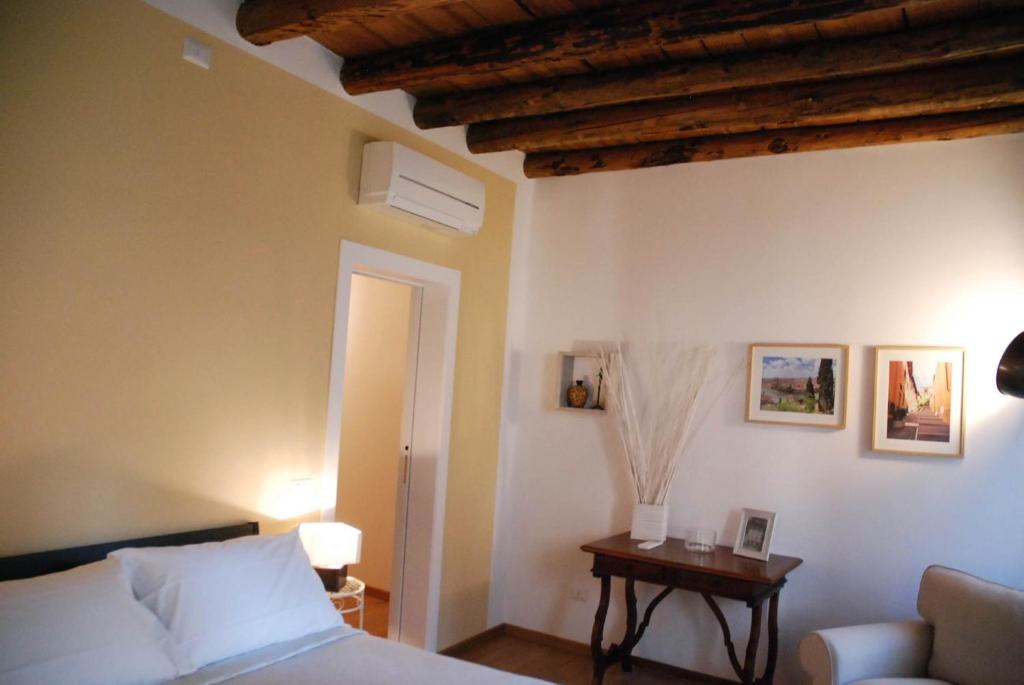 Wallace Luxury Home - 11