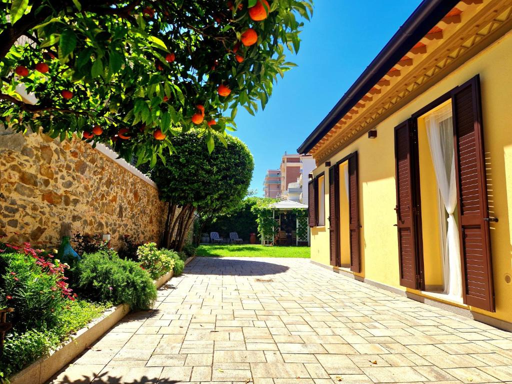 Serra di mare casa con giardino, Livorno (prezzi aggiornati per il 2026)