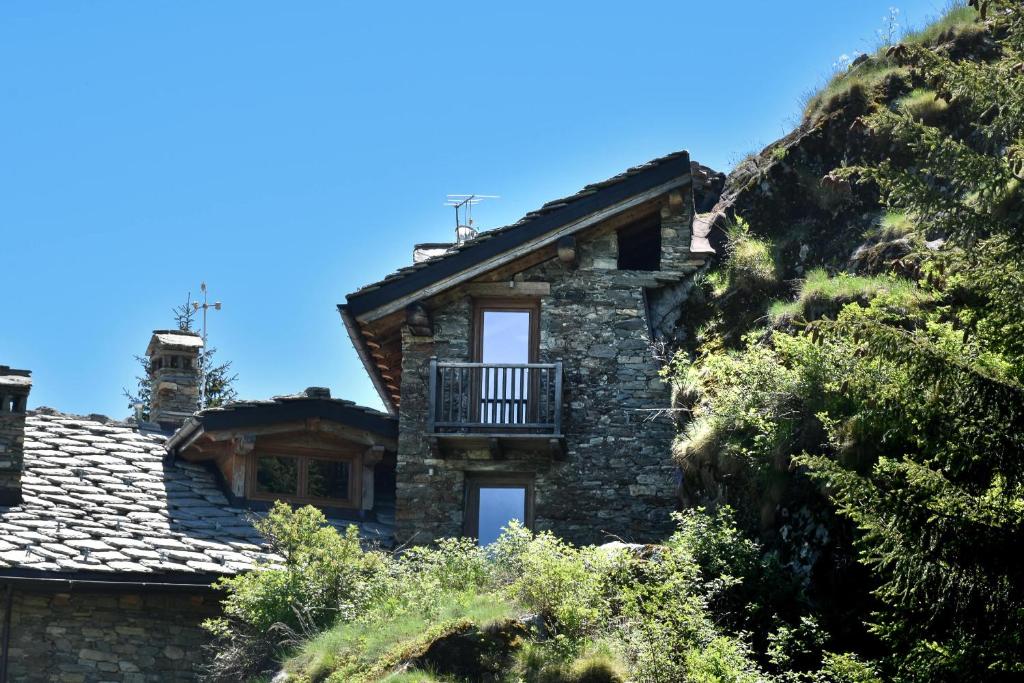 The building in which Az apartmant is located