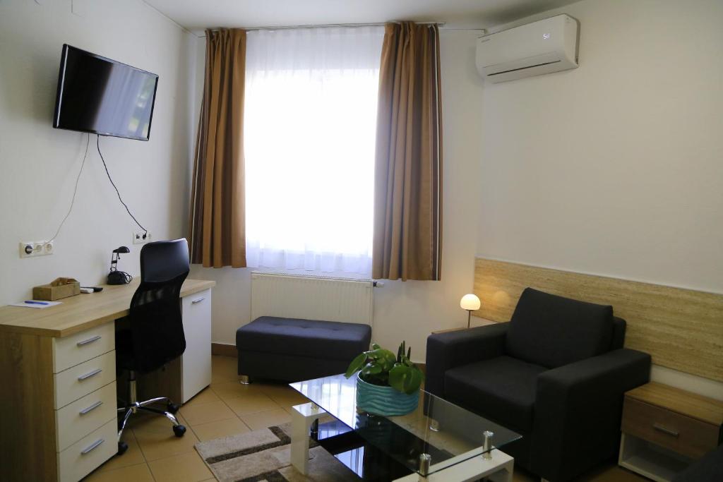 Auguszta Hotel - Resim 5