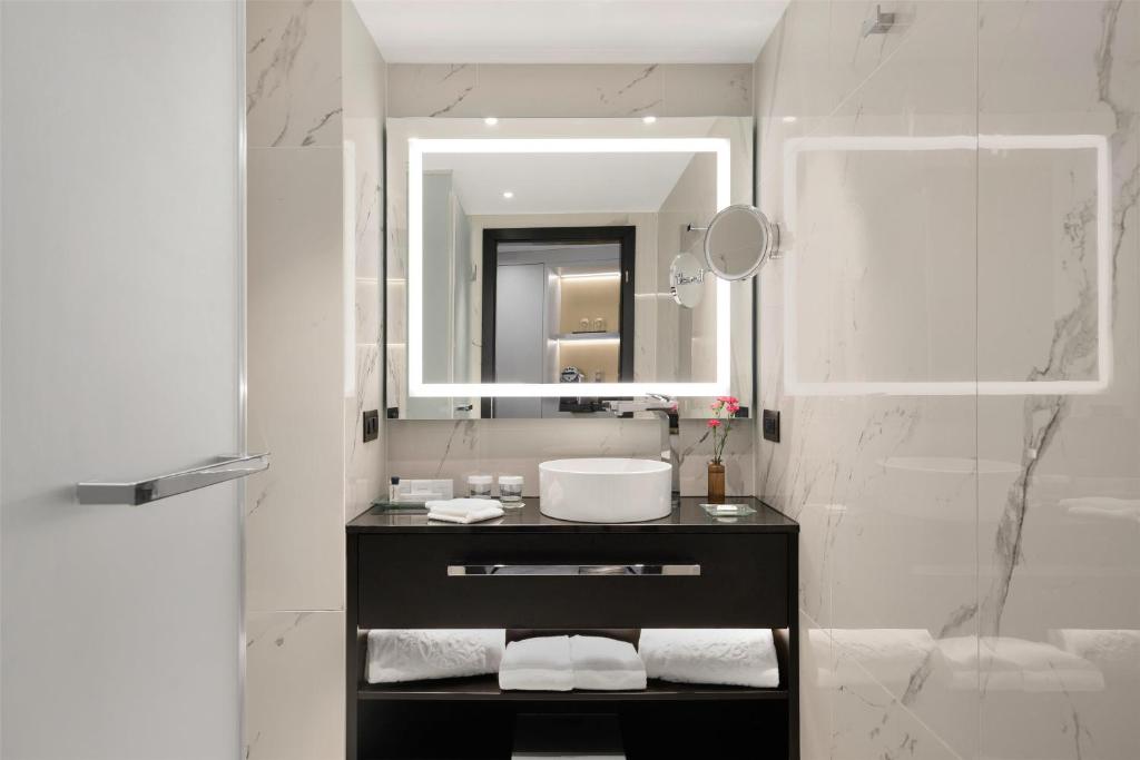 Kempinski Hotel Corvinus Budapest - Resim 44