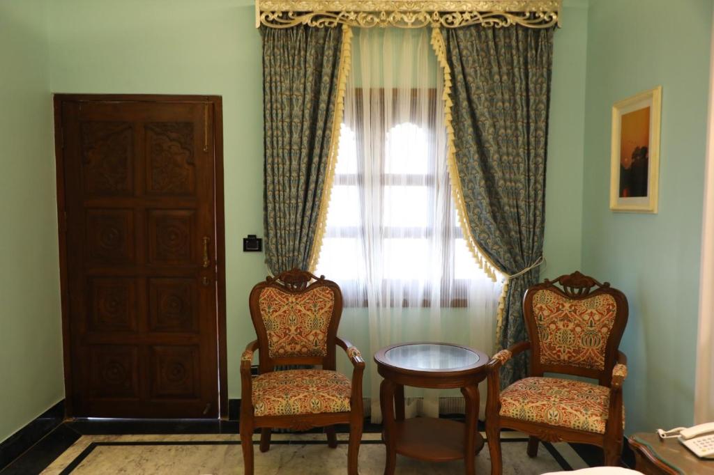 Posezení v ubytování Revanta Suites