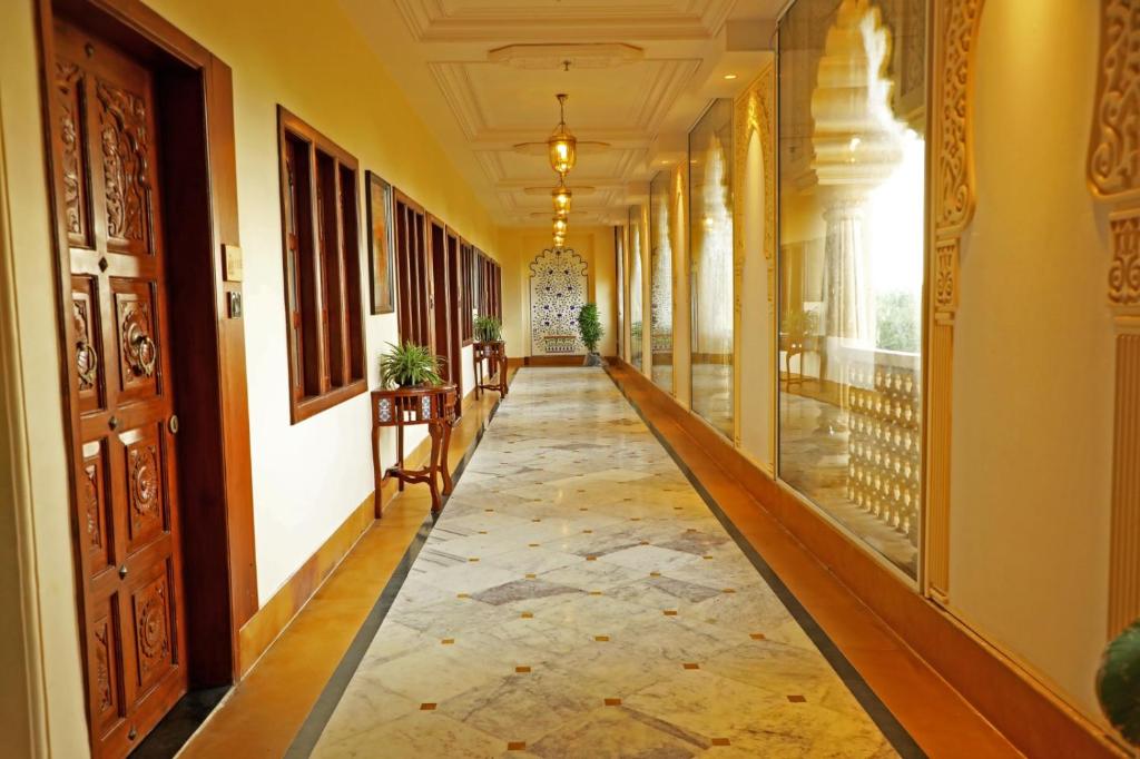 Fotografie z fotogalerie ubytování Revanta Suites v destinaci Vasai