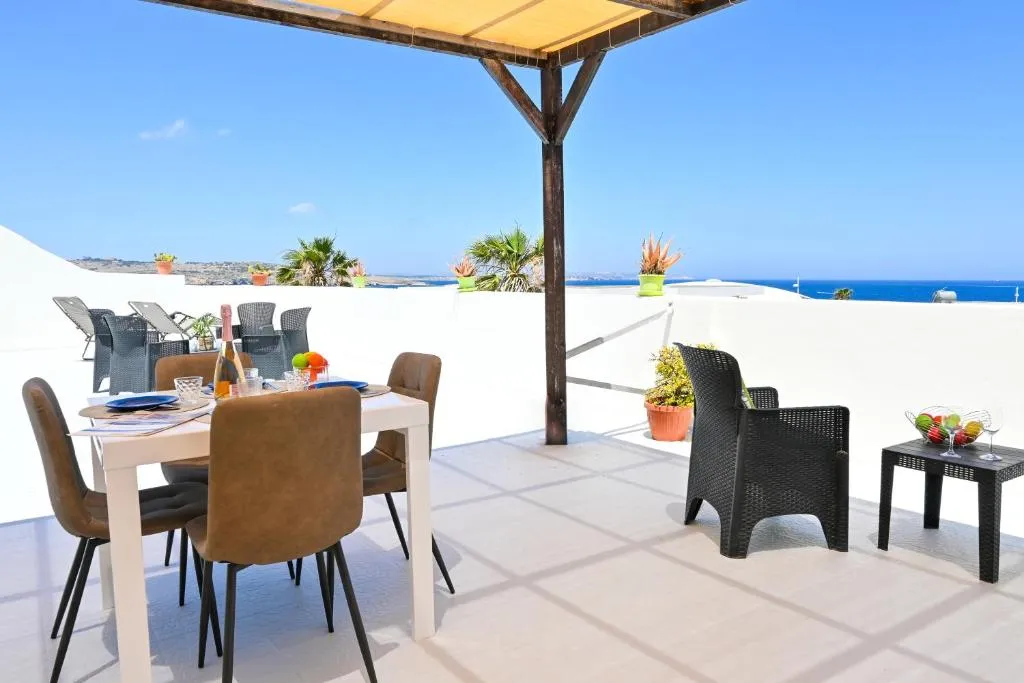 Sea Blue Horizon Qawra Bay