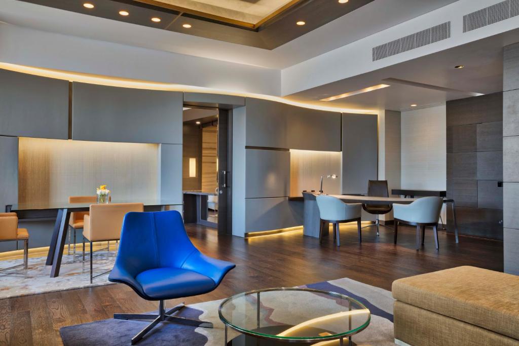Posezení v ubytování The Westin Doha Hotel & Spa