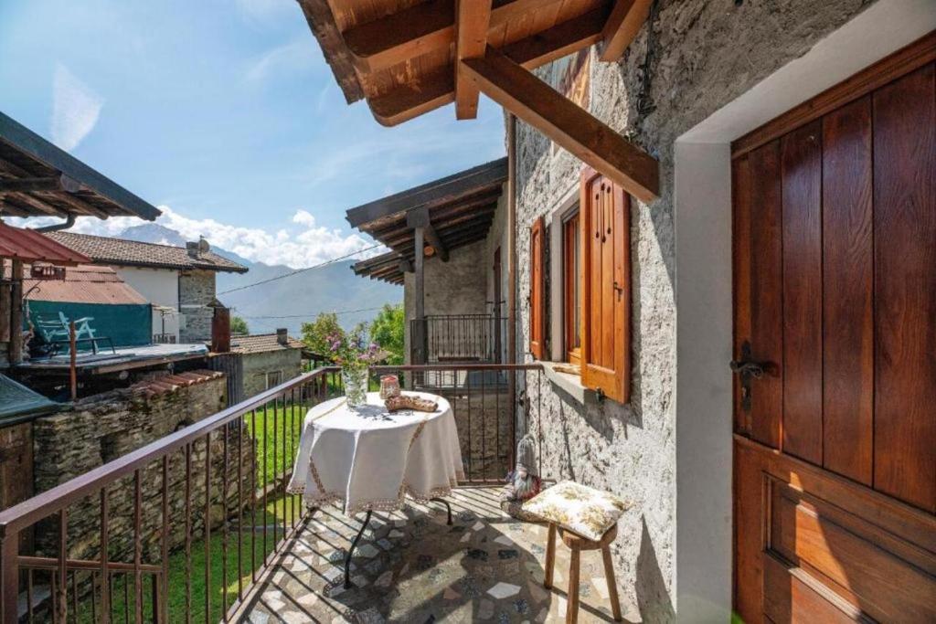 Fotografie z fotogalerie ubytování Lake Como Cottage v destinaci Gravedona