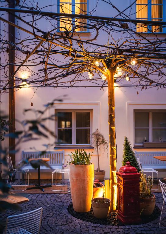 Fotografie z fotogalerie ubytování Old Royal Post Boutique Hotel & Premium Suites v Praze