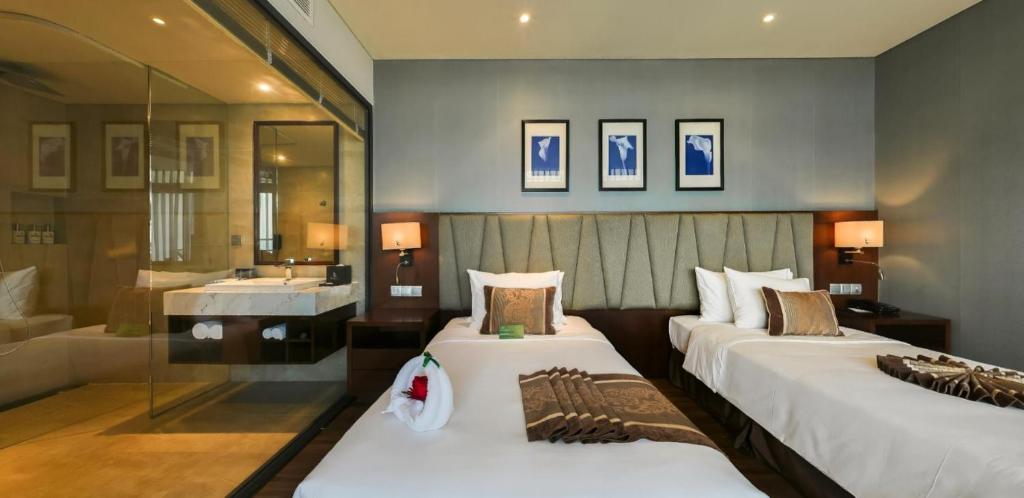 Superior Twin Room with Mountain View  – Possible Free Upgrade