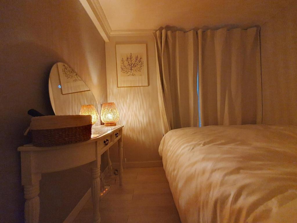 Postel nebo postele na pokoji v ubytování Baeksan Island