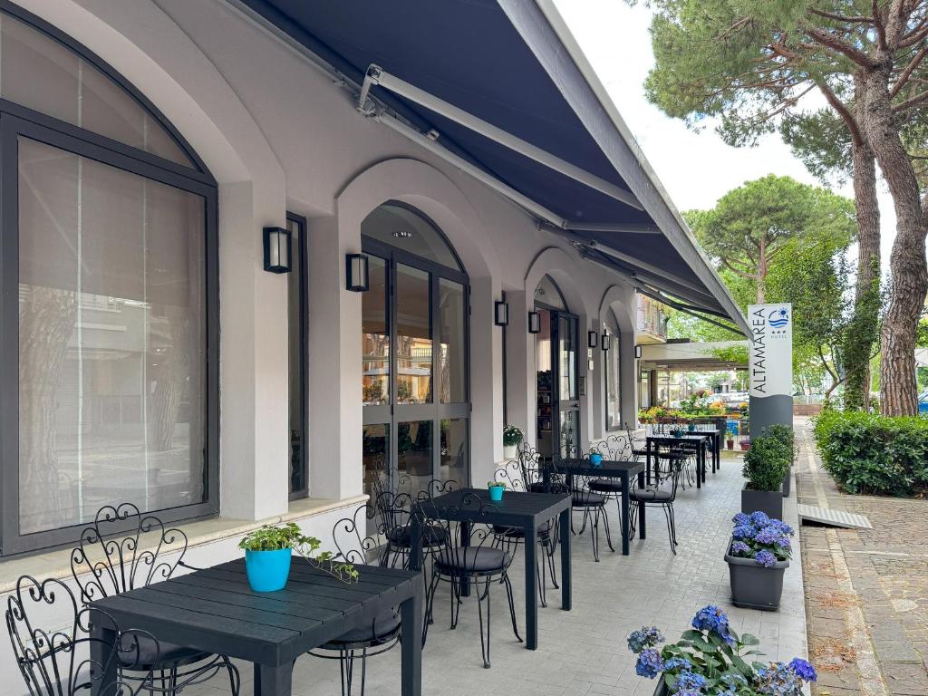 Gallery image of Hotel Altamarea in Misano Adriatico