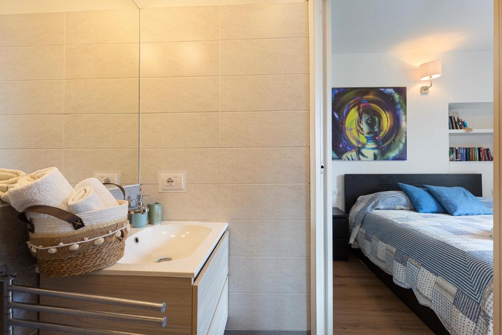 Postel nebo postele na pokoji v ubytování Tata's Room