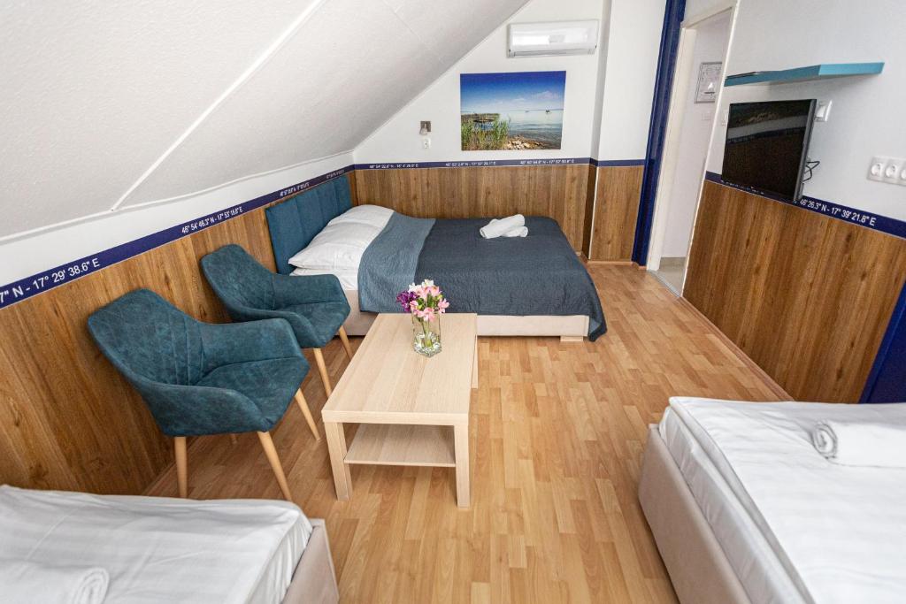 Postel nebo postele na pokoji v ubytování Hotel Solero