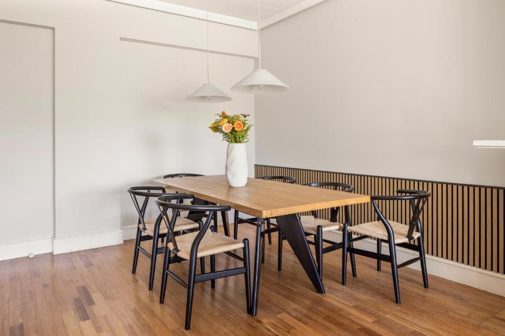 Zdjęcie z galerii obiektu Palacio Miramar by FeelFree Rentals w mieście San Sebastián