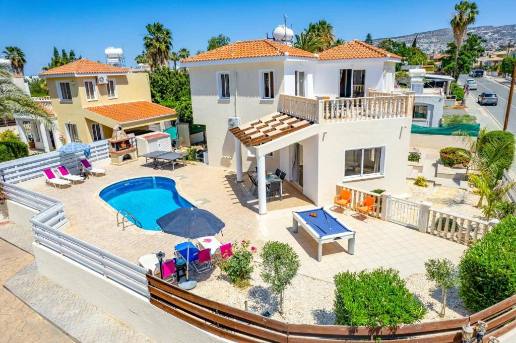 Villa Pommelo by Villa Plus