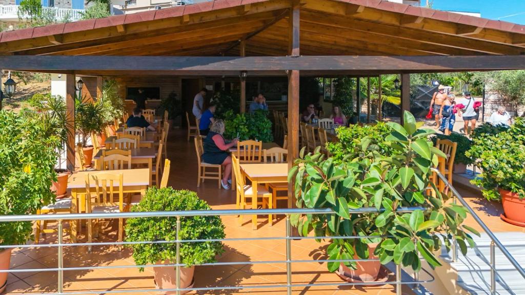 Giardino di Hotel Lula Ksamil