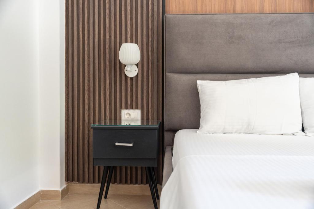 Letto o letti in una camera di Hotel Lula Ksamil