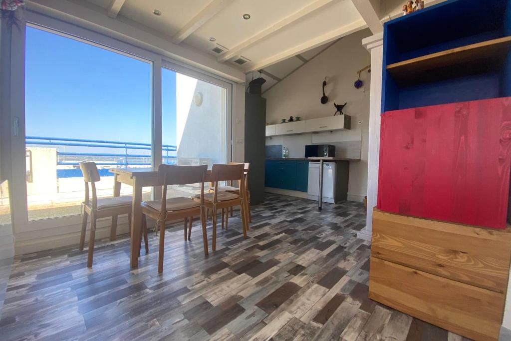 Top Floor Escape