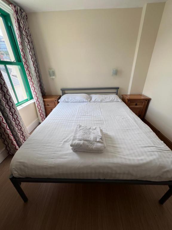Royal Britannia Hotel - 