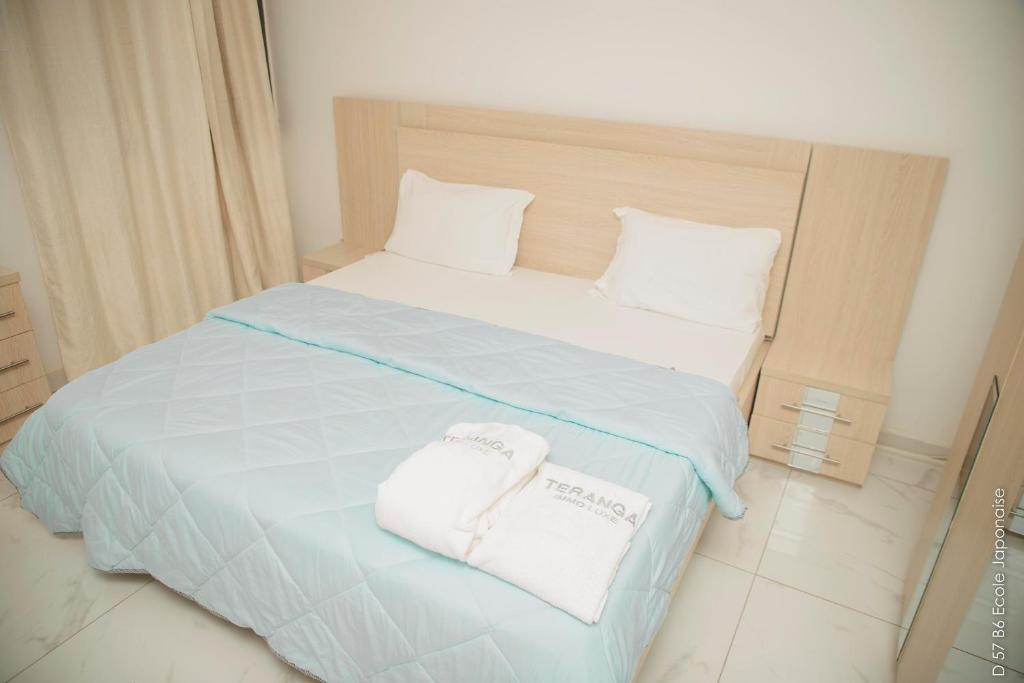 RESIDENCE TERANGA immo luxe Residence Ndoumbe Sylla - Apartamento De Tres Dormitorios Con Balcón