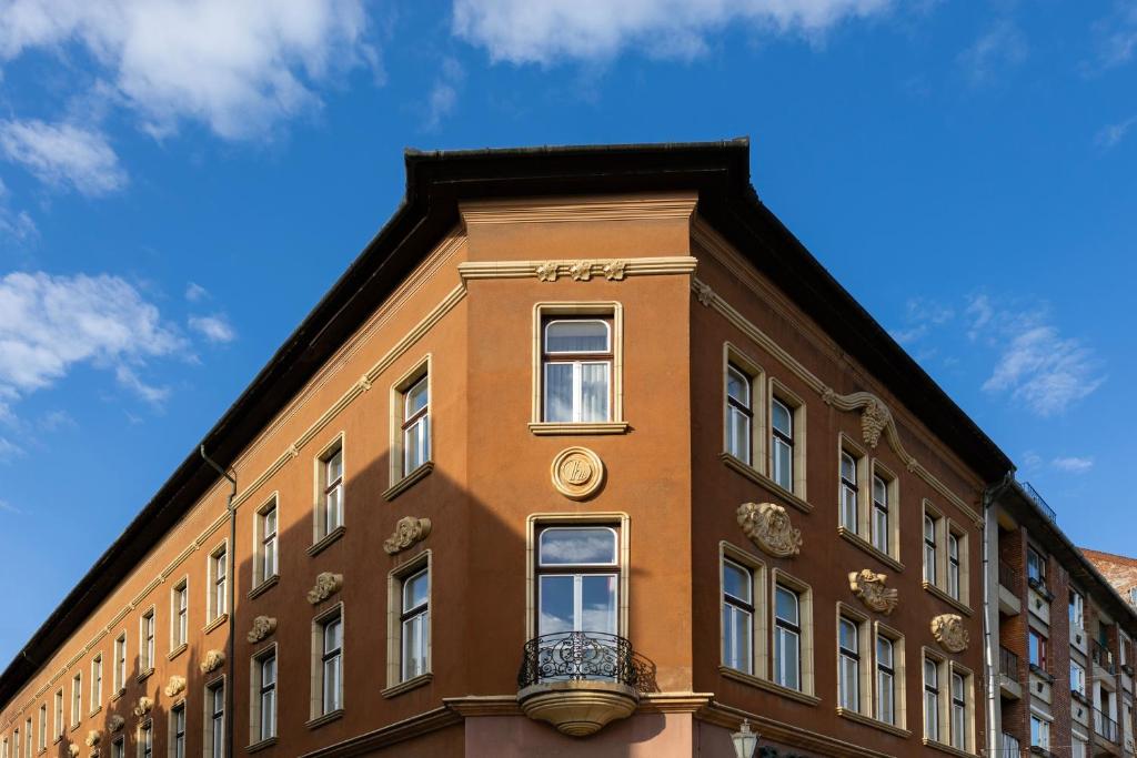 Budova, kde se hotel nachází