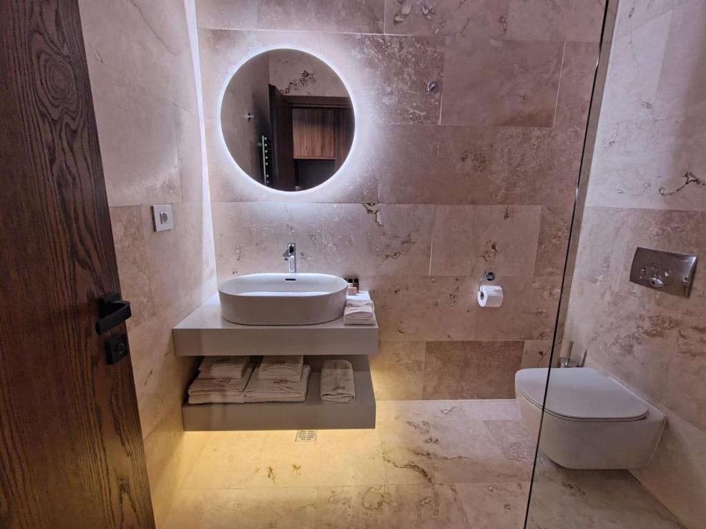 Embassy Romana - Resim 3