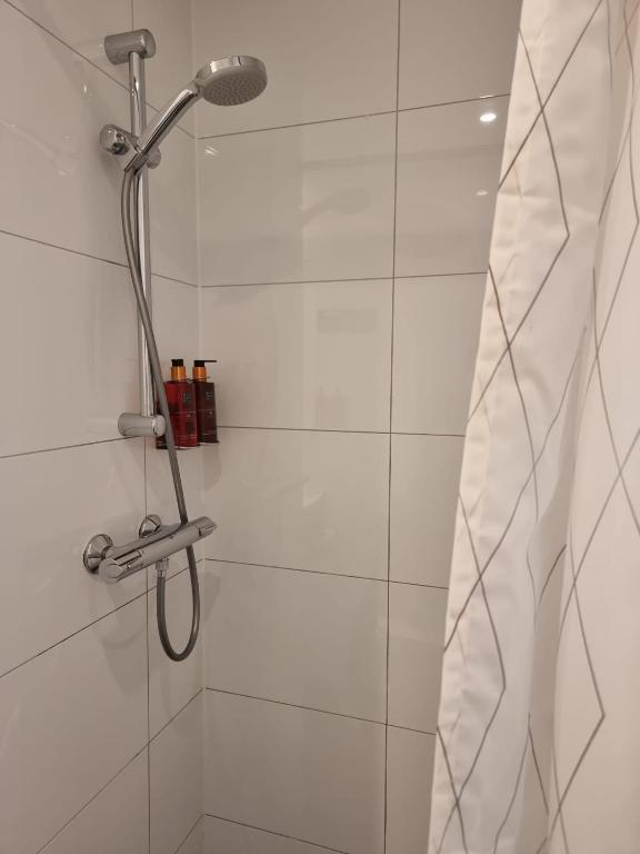 Ein Badezimmer in der Unterkunft Hotel Hoksbergen
