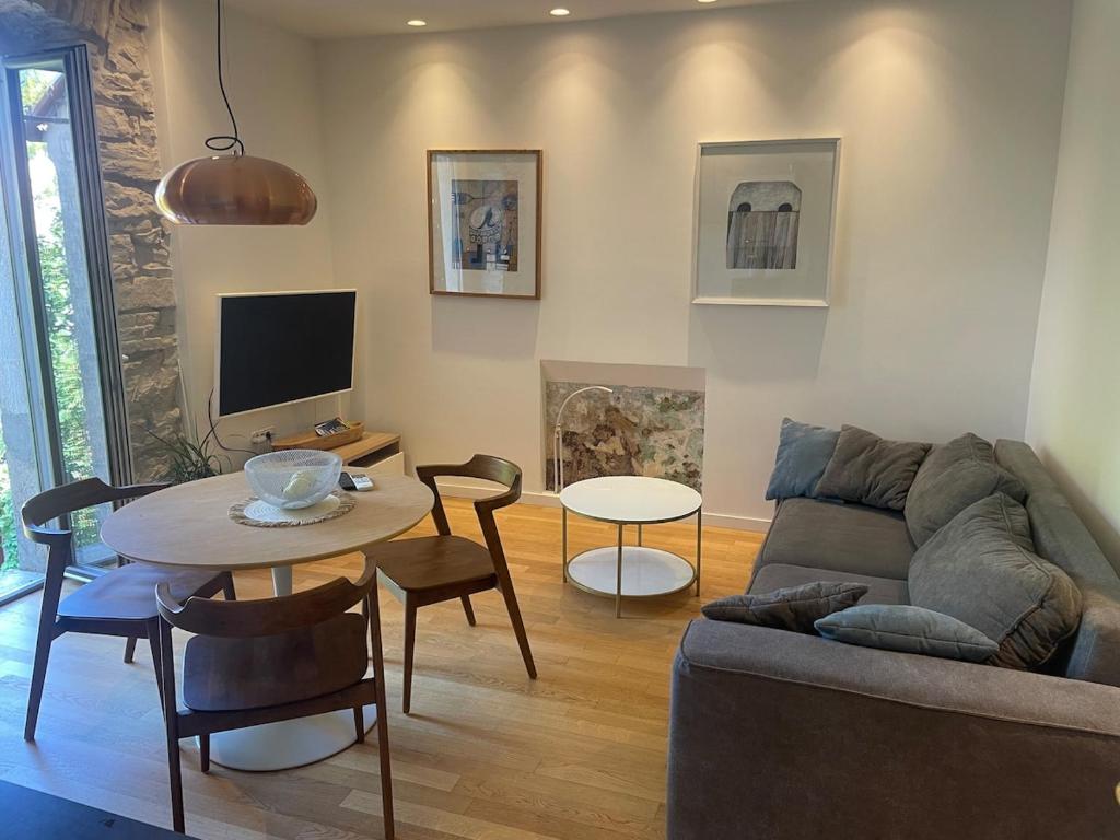 Cozy Colosseum Corner Apartment