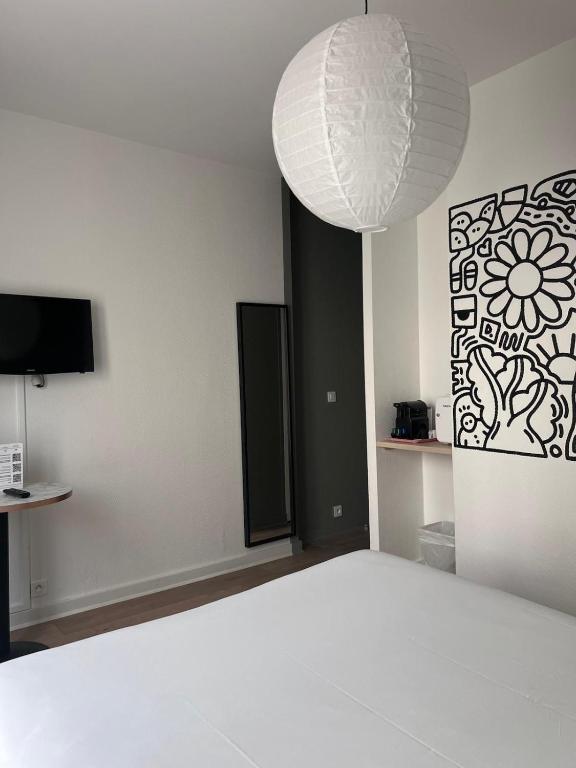 Hôtel Beauquartier Montmartre - Resim 41