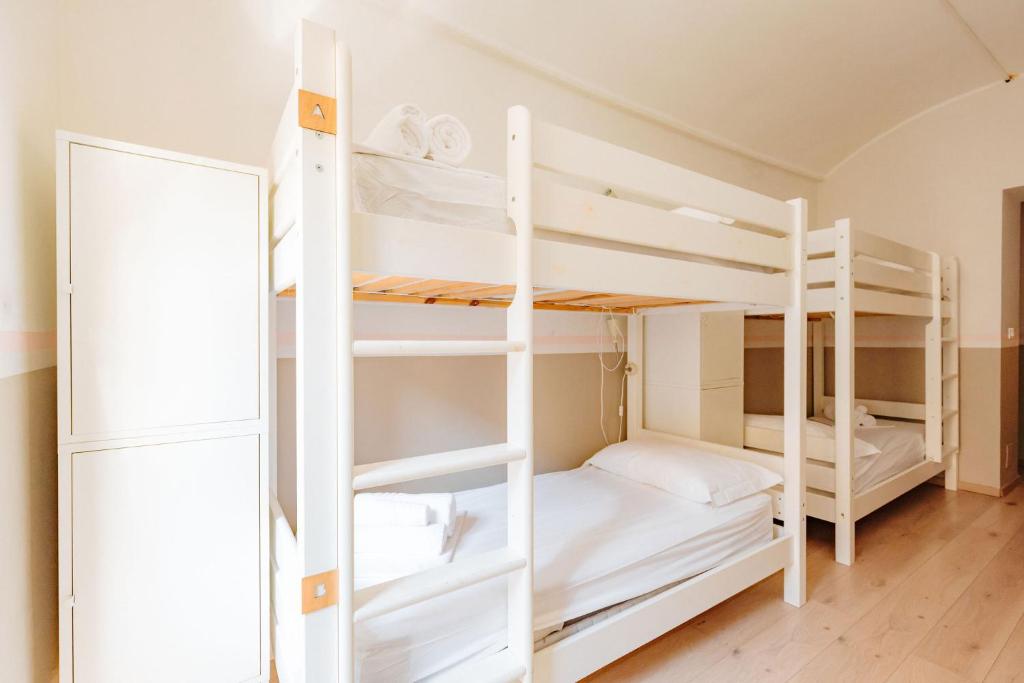 
Bed in 4-Bed Mixed Dormitory Room
