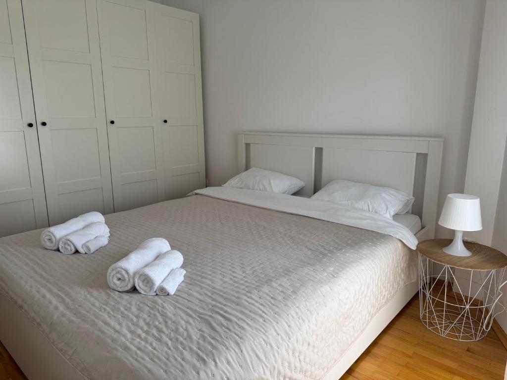 Postel nebo postele na pokoji v ubytování Apartman Petrovic