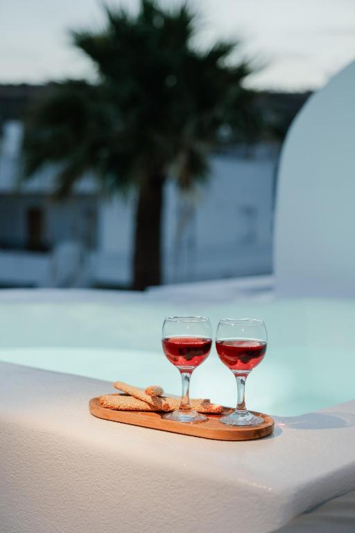 Nápoje v ubytování Commercio Suites Santorini