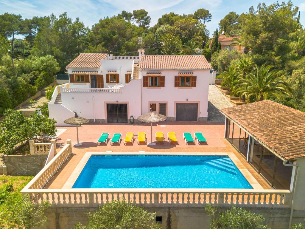 an aerial view of a villa with a swimming pool at Holiday Home Lisboa by Interhome in Cala Murada