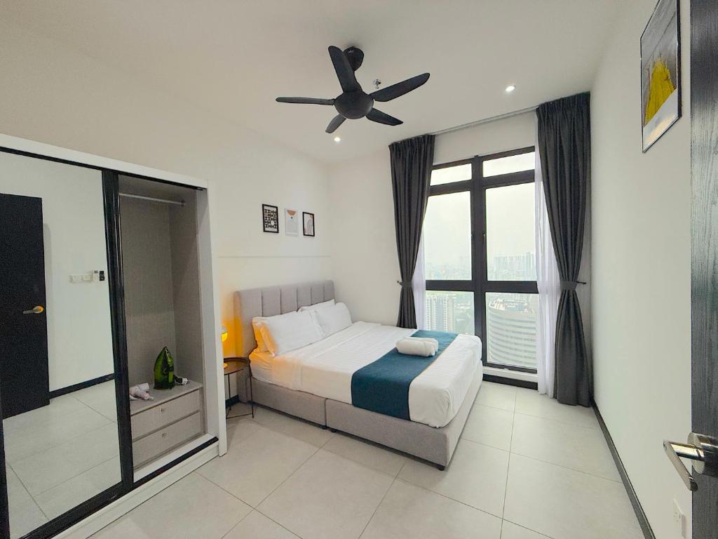 Neu Suites By Serenity Homes Near Gleneagles, KLCC & LRT - Familienapartment Mit 2 Schlafzimmern Und Aussicht