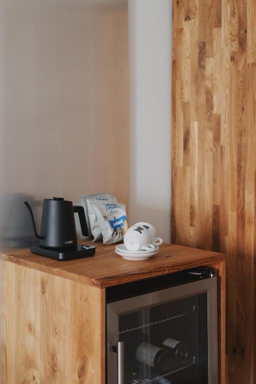 Man Met Bril Koffie Hotel - Resim 35