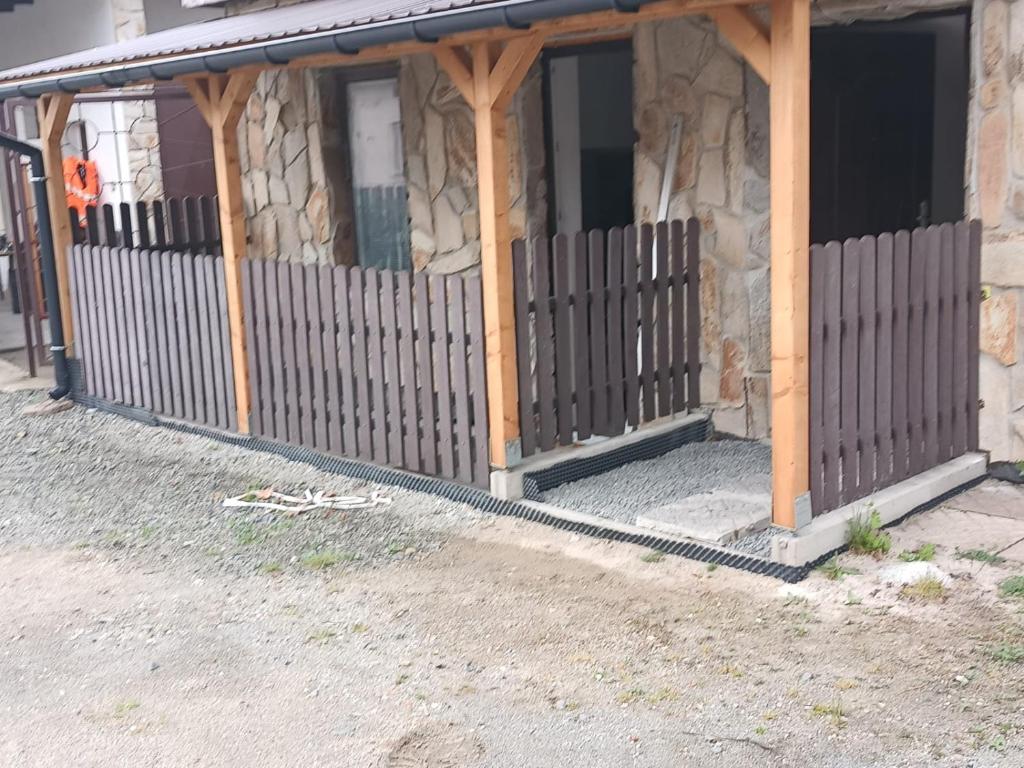 Budova, kde se apartmán nachází
