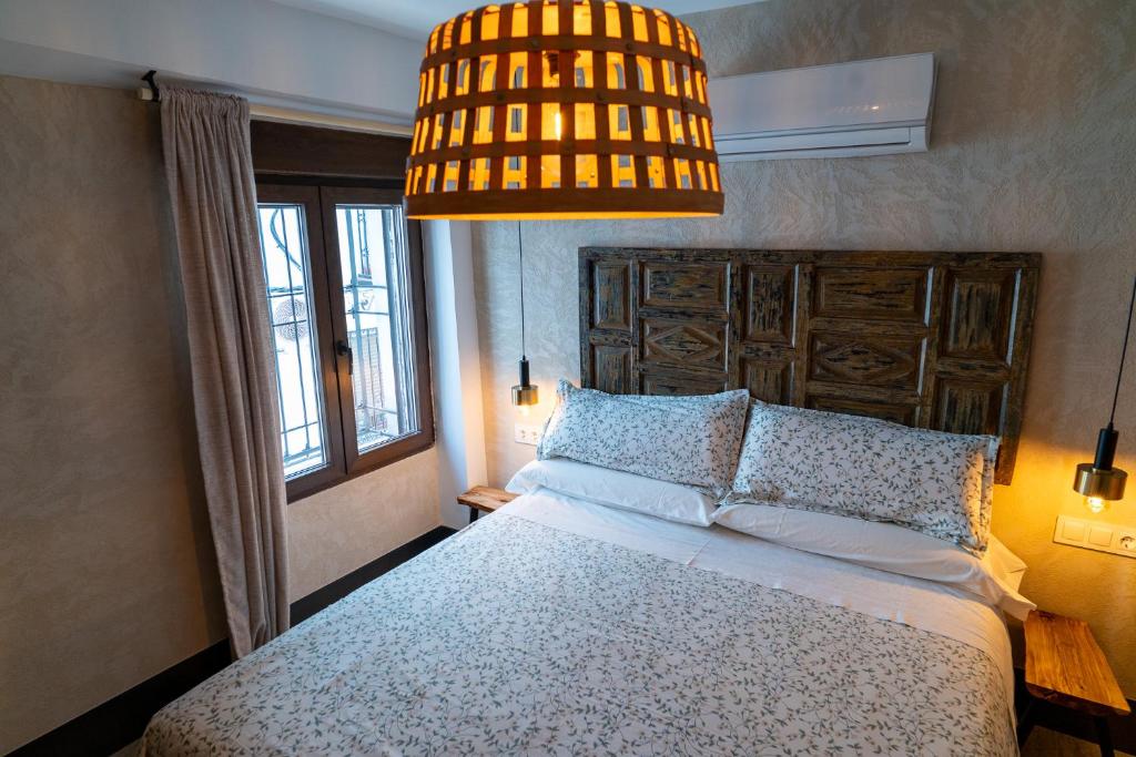 Bonita Burell Boutique - 1