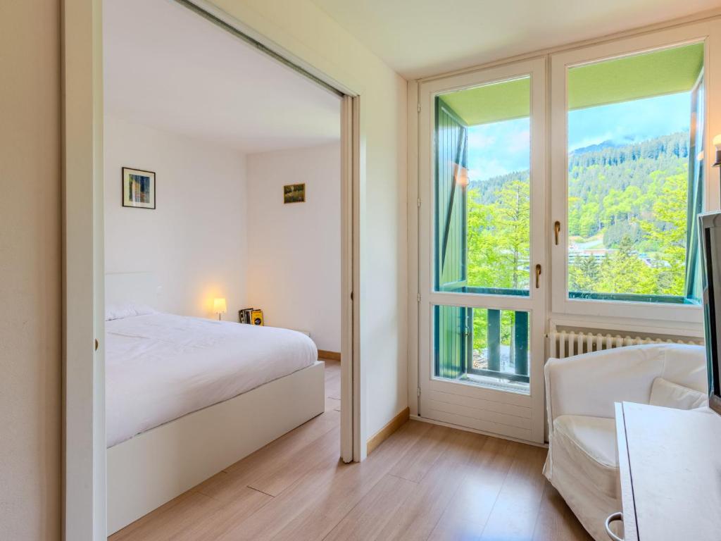 Apartment Vallesinella by Interhome, Madonna di Campiglio — foto della struttura 1