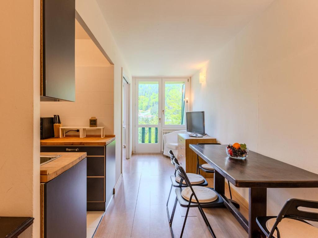 Apartment Vallesinella by Interhome, Madonna di Campiglio — foto della struttura 2