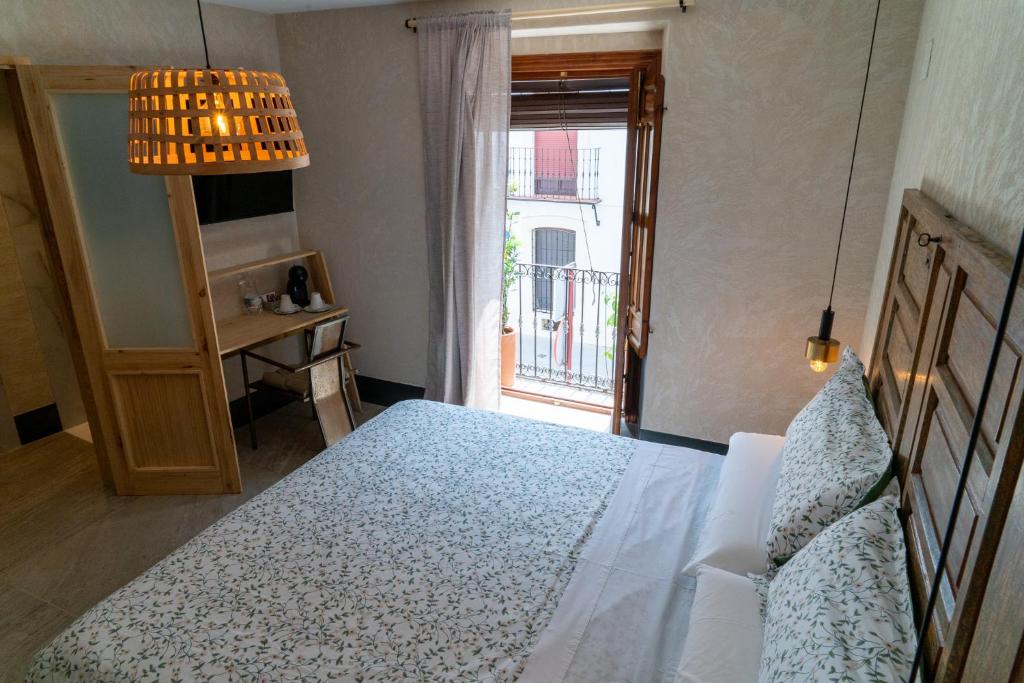 Bonita Burell Boutique - 10