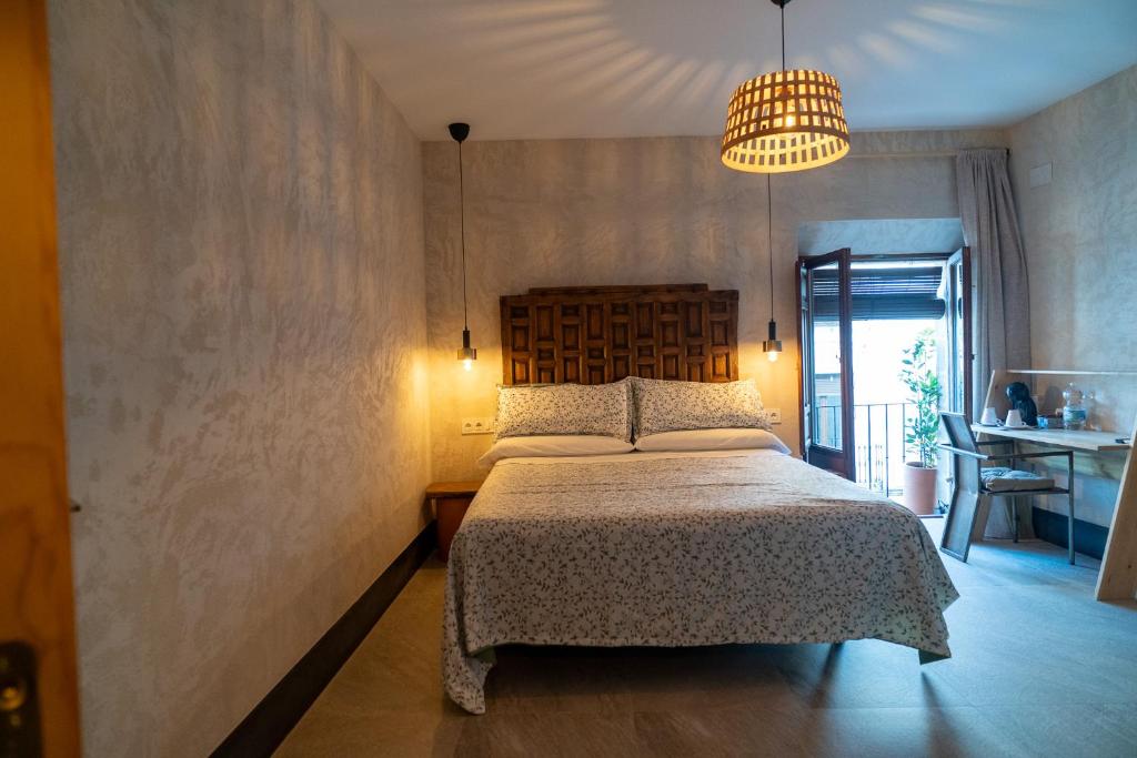 Bonita Burell Boutique - 15