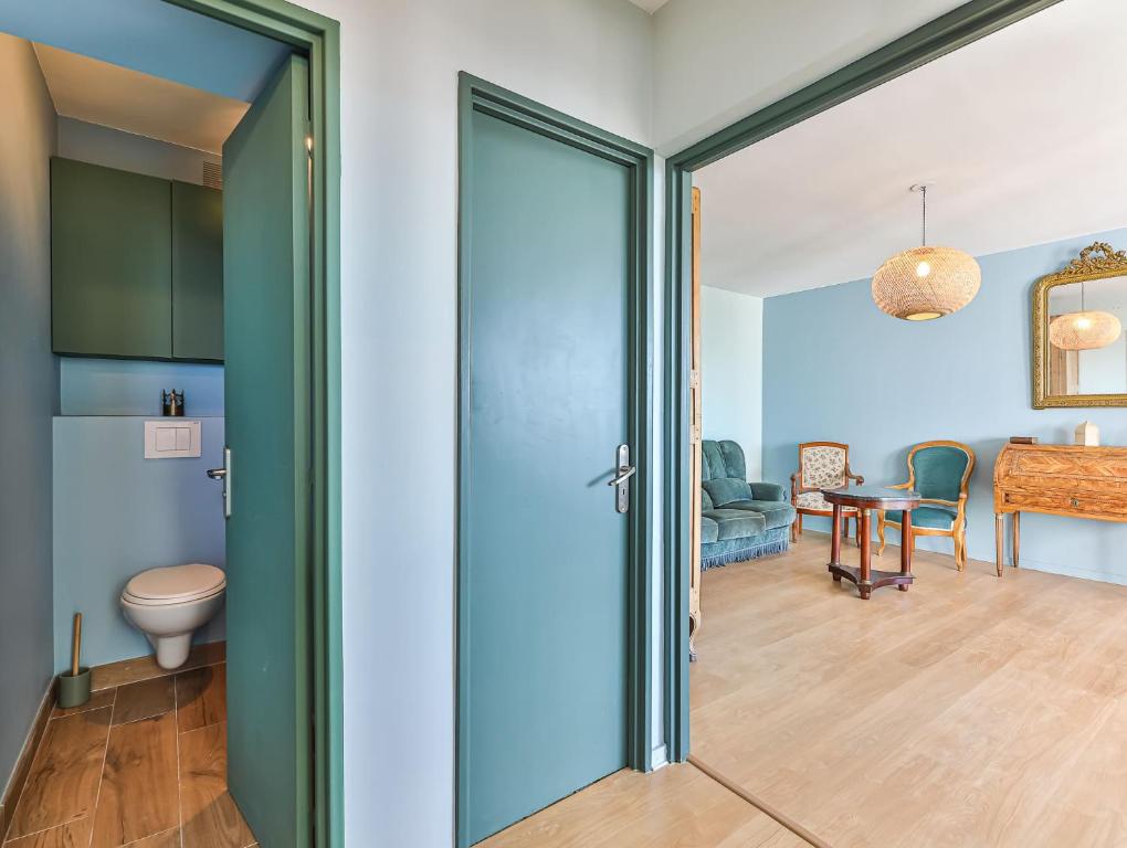 Posedenie v ubytovaní Les Salines - Appartement - Gare des Sables